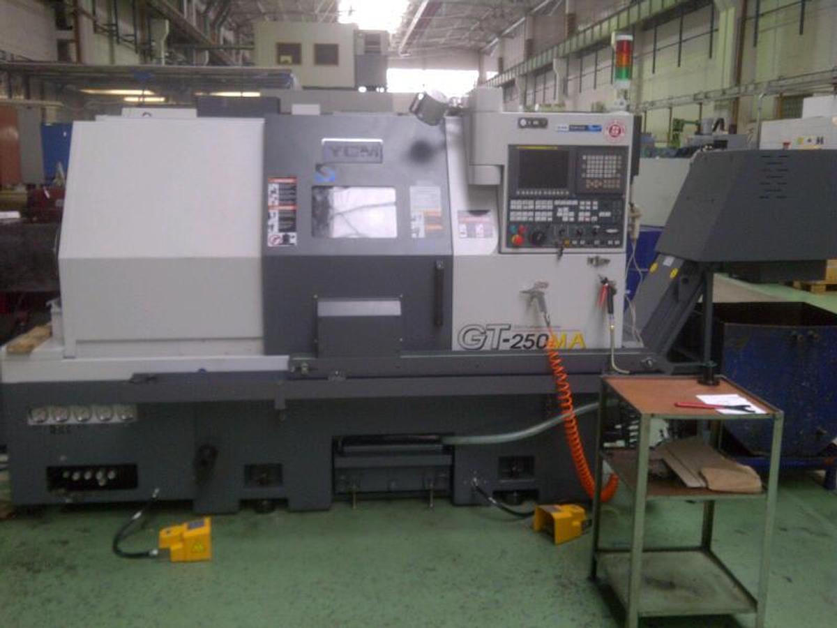 Gebraucht YCM GT 250 MA