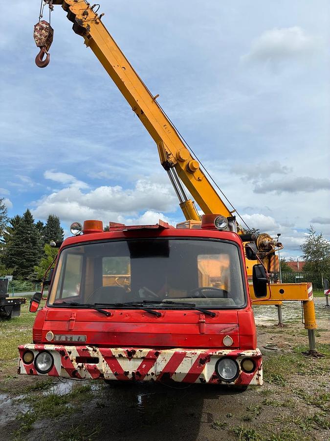 Použitý TATRA AD 28