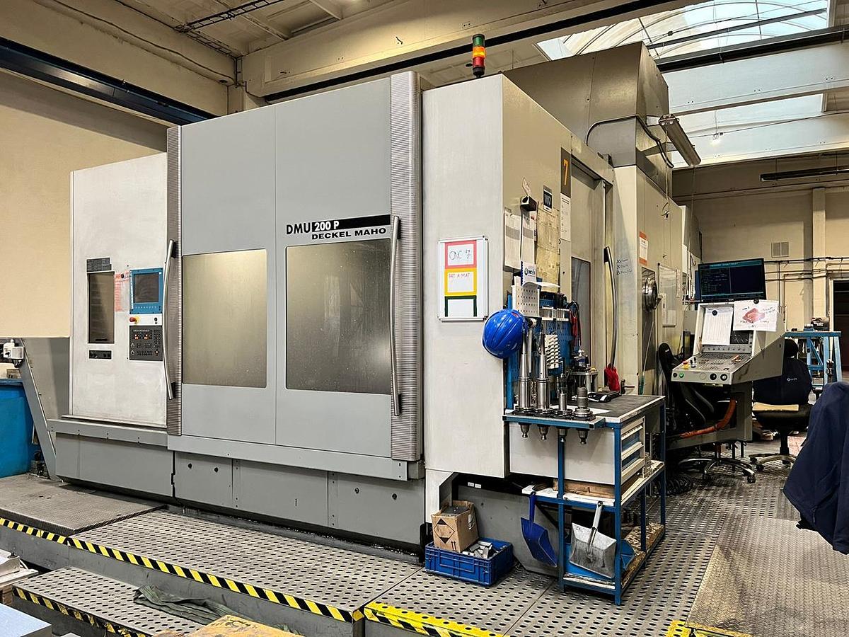 Used DECKEL MAHO DMU 200 P