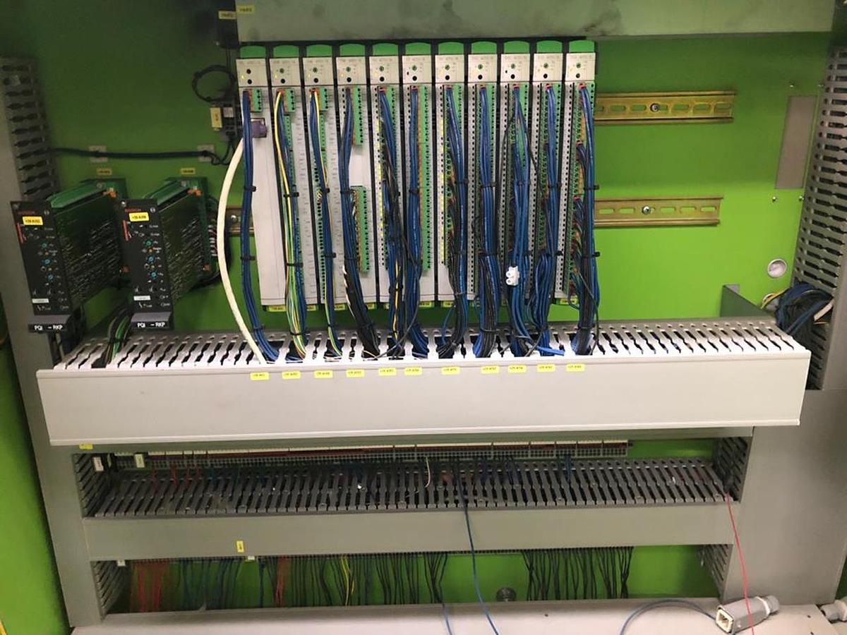 Použitý Engel Insert 330H 90