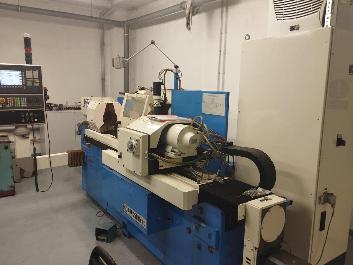 Použitý ČZ Strakonice BDU 250 B CNC