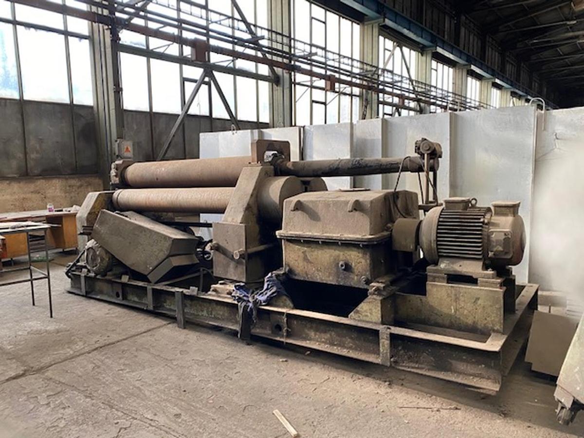 Used PIESOK XZMP 2000/8C