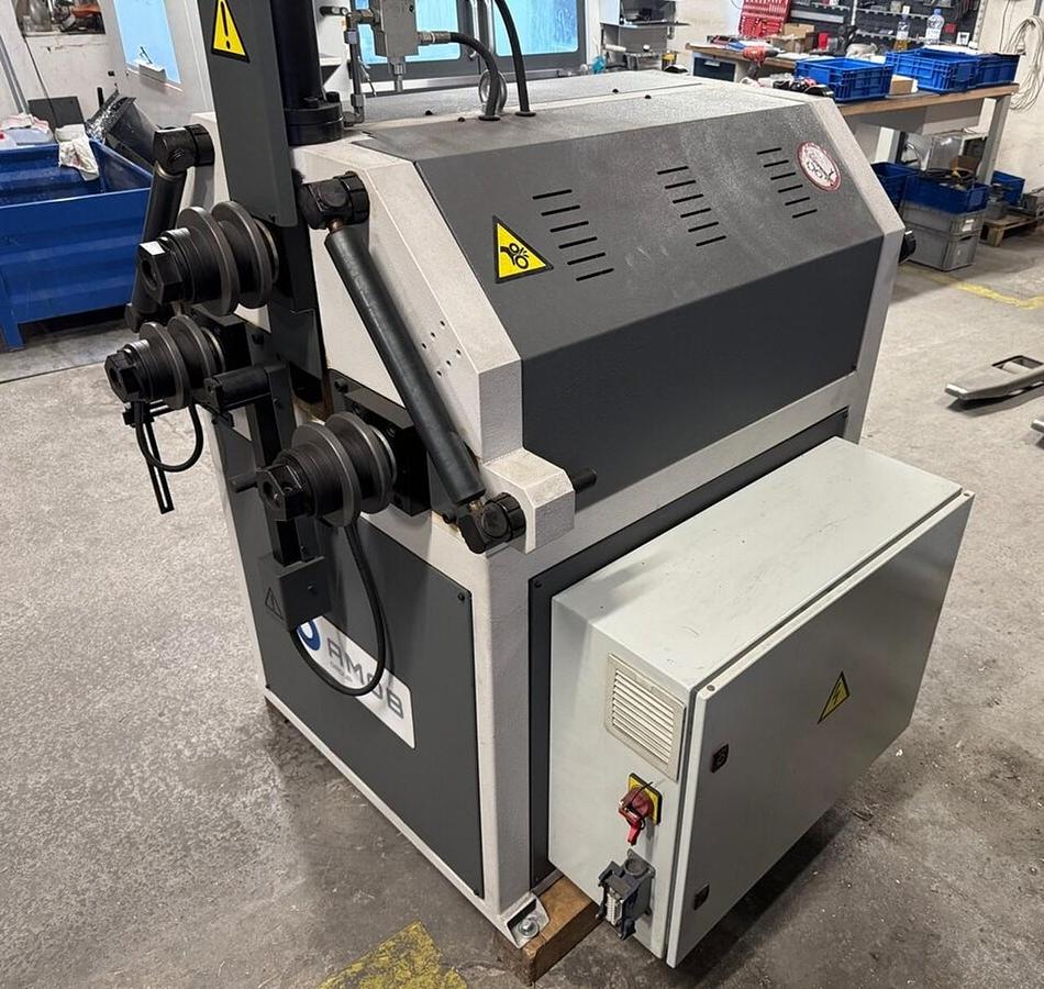 Použitý AMOB MAH 40/3 CNC