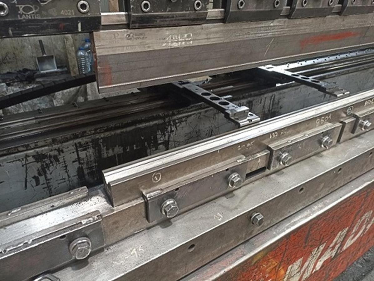 Gebraucht AMADA HFE-320.4L