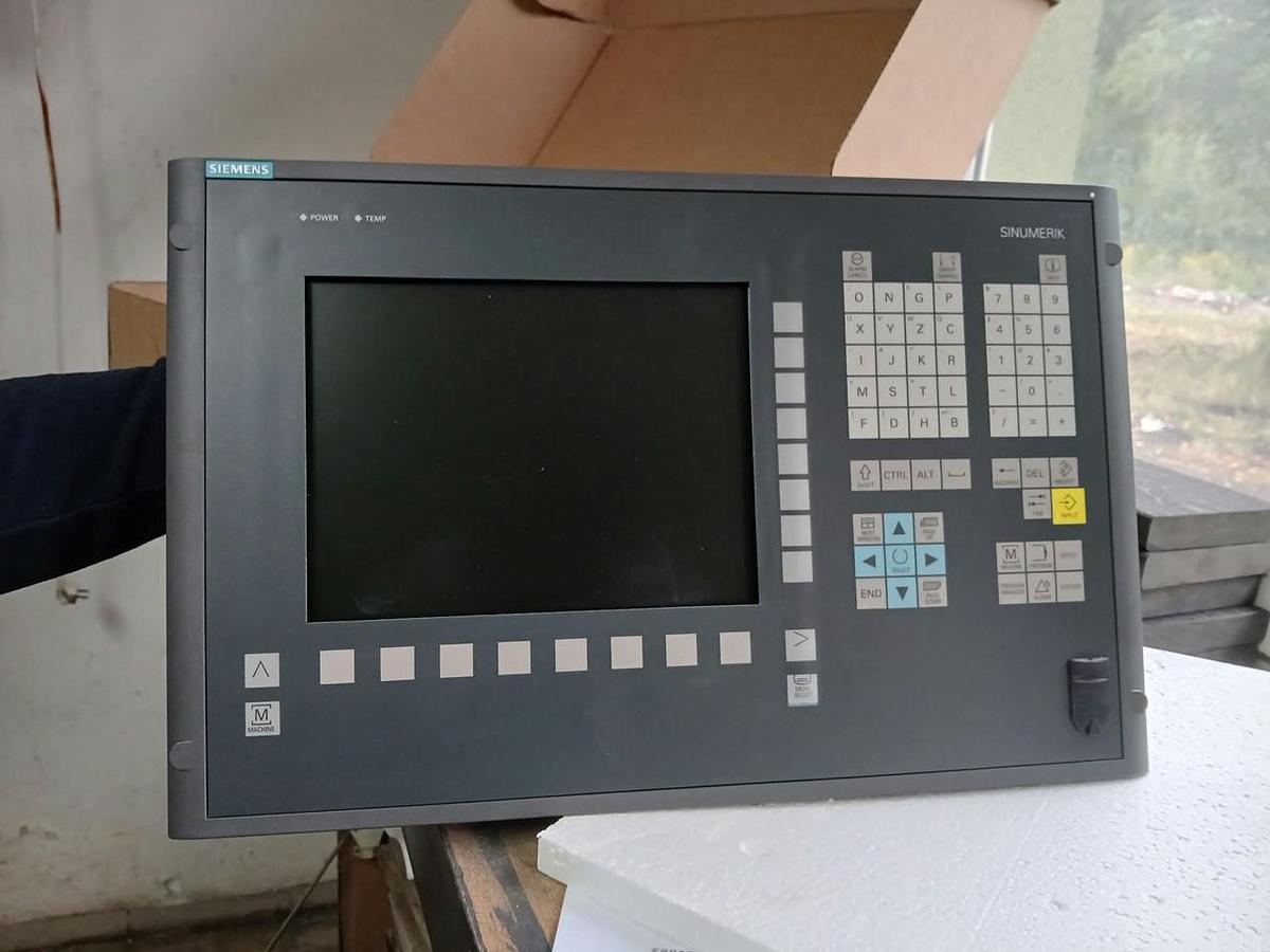 Horizontální vyvrtávačka TOS WHN 13.4 CNC