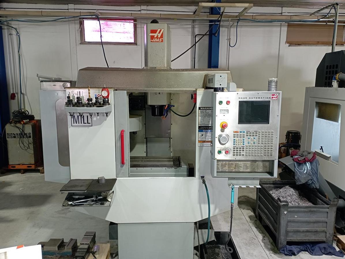 Použitý HAAS SUPER MINI MILL HE