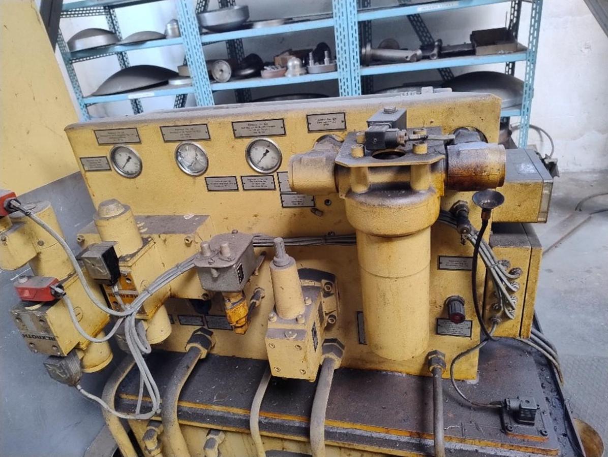 Použitý LEIFELD PNC 750