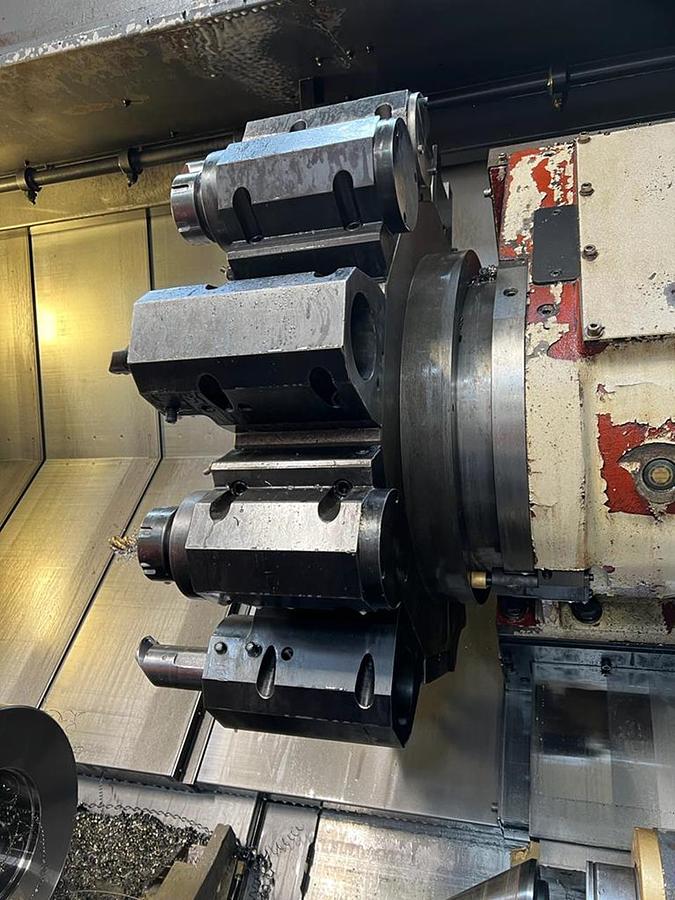 Gebraucht HWACHEON Hi-Tech 700 MC