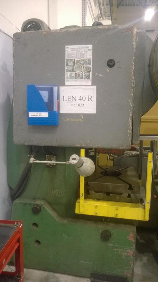 Použitý SMERAL LEN 40 R
