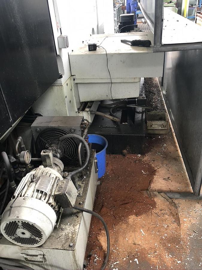 Gebraucht HURCO VMX 64