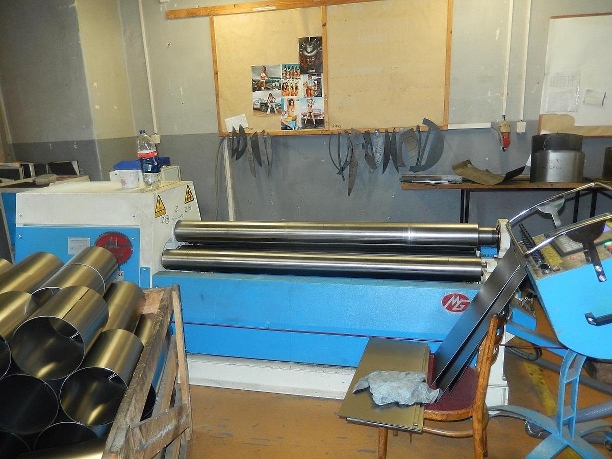 Used MG   ITALY MH 176P