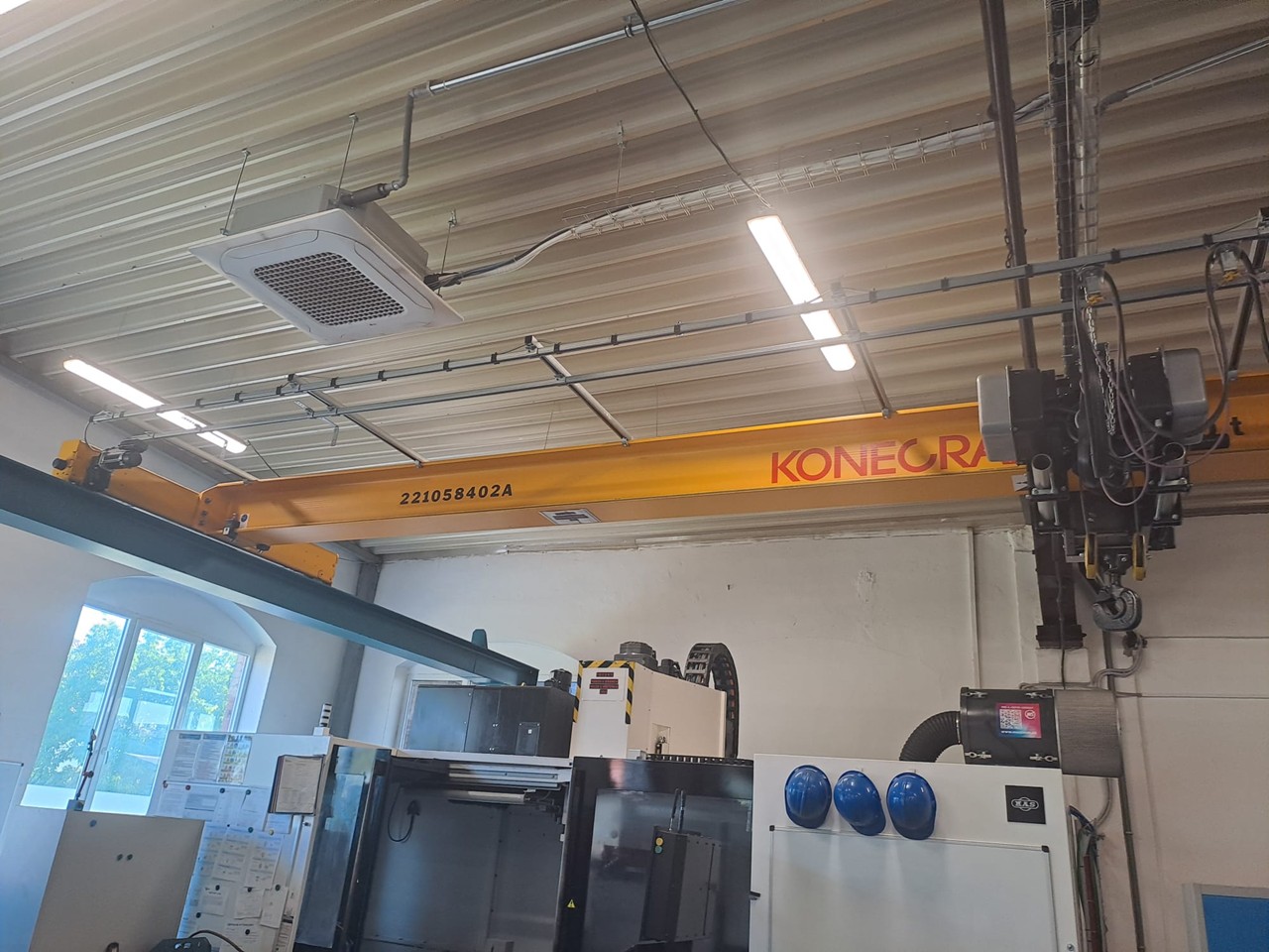 Mostový jeřáb KONECRANES CXTS5t I,II x 9.4 m