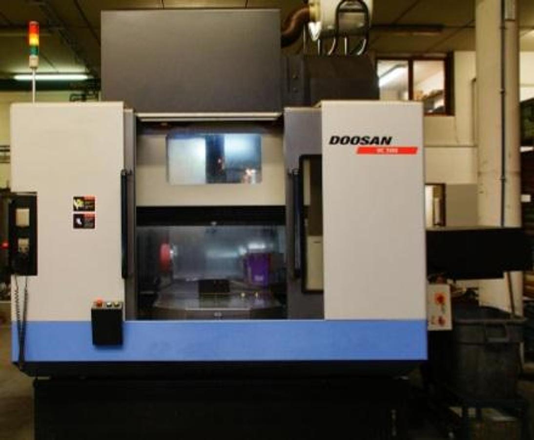 Used DOOSAN VC 500