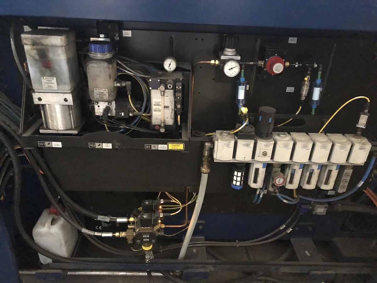 Použitý TRUMPF TruLaser 3030 L49