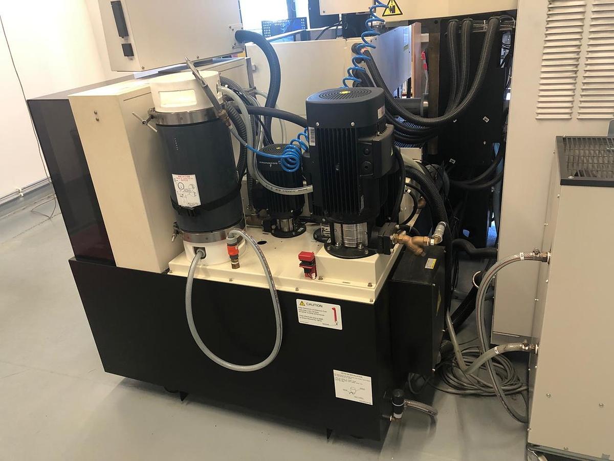 Used FANUC ROBOCUT Alfa-C400iA