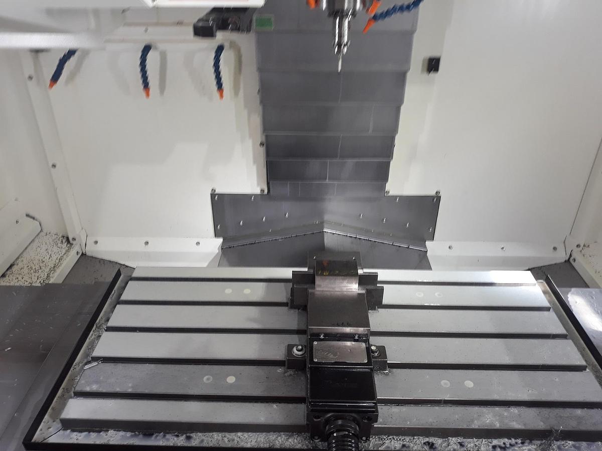 Gebraucht YCM NXV 1020A