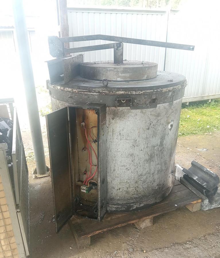 Used Maintenance electric furnace 200 kg