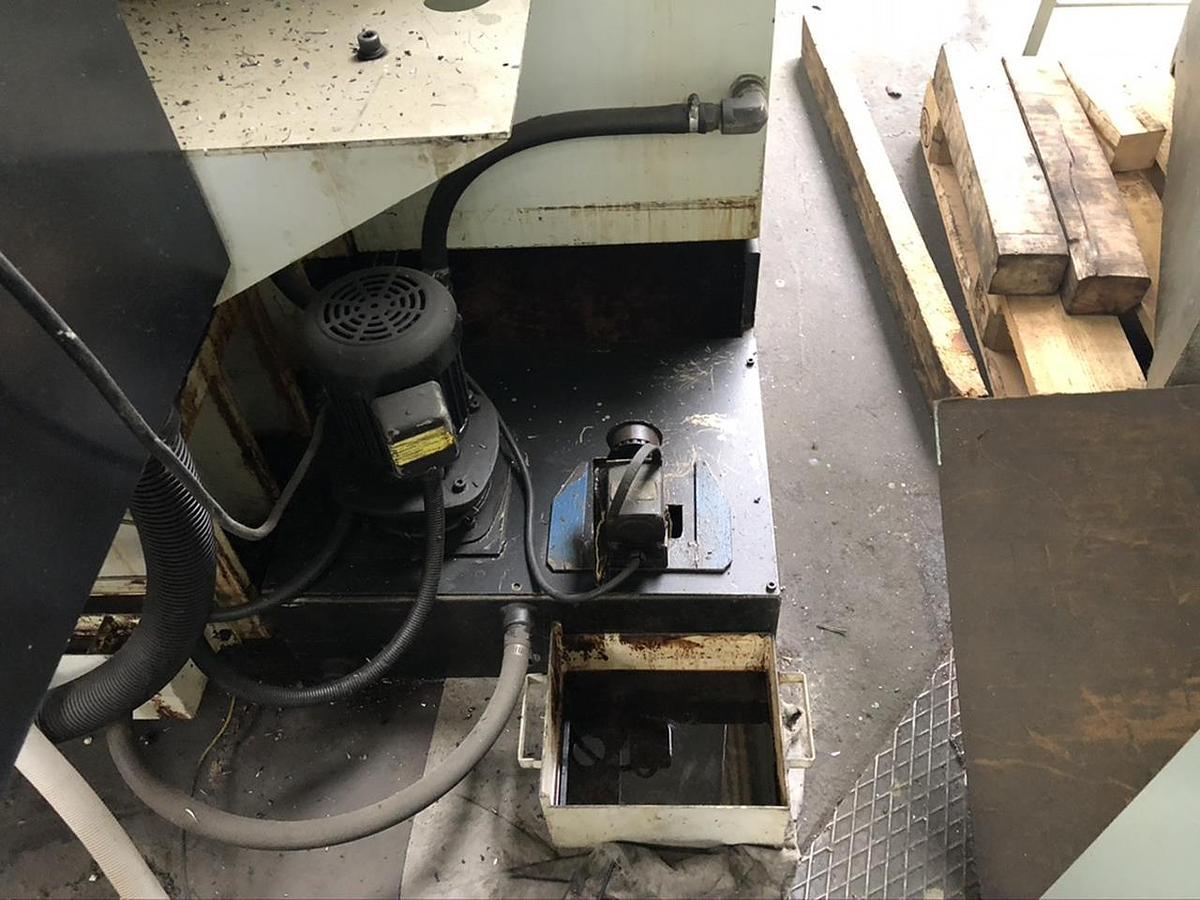 Gebraucht HURCO BMC 30
