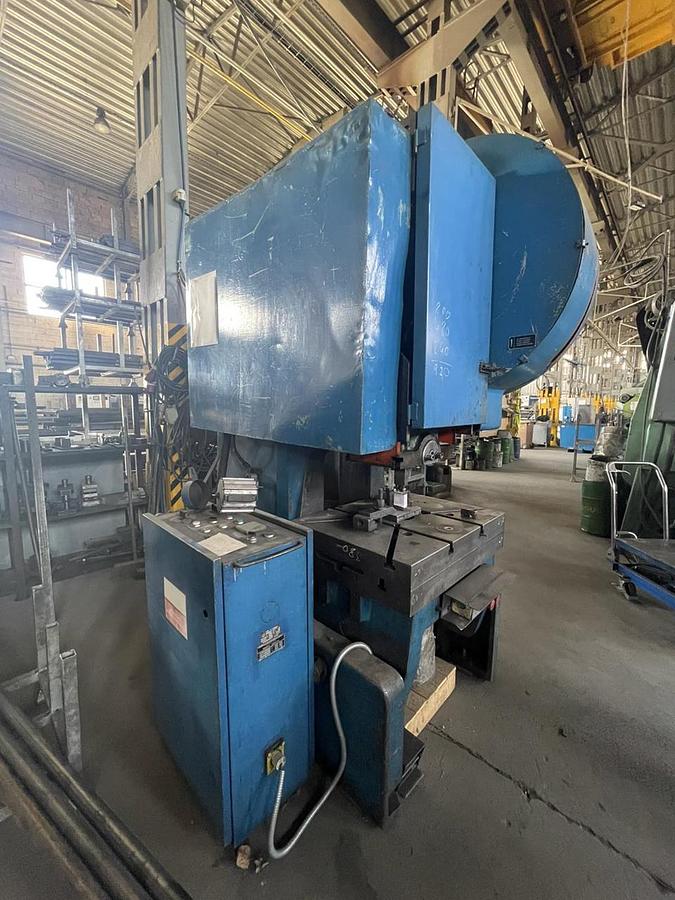 Used SMERAL LEN 63 C