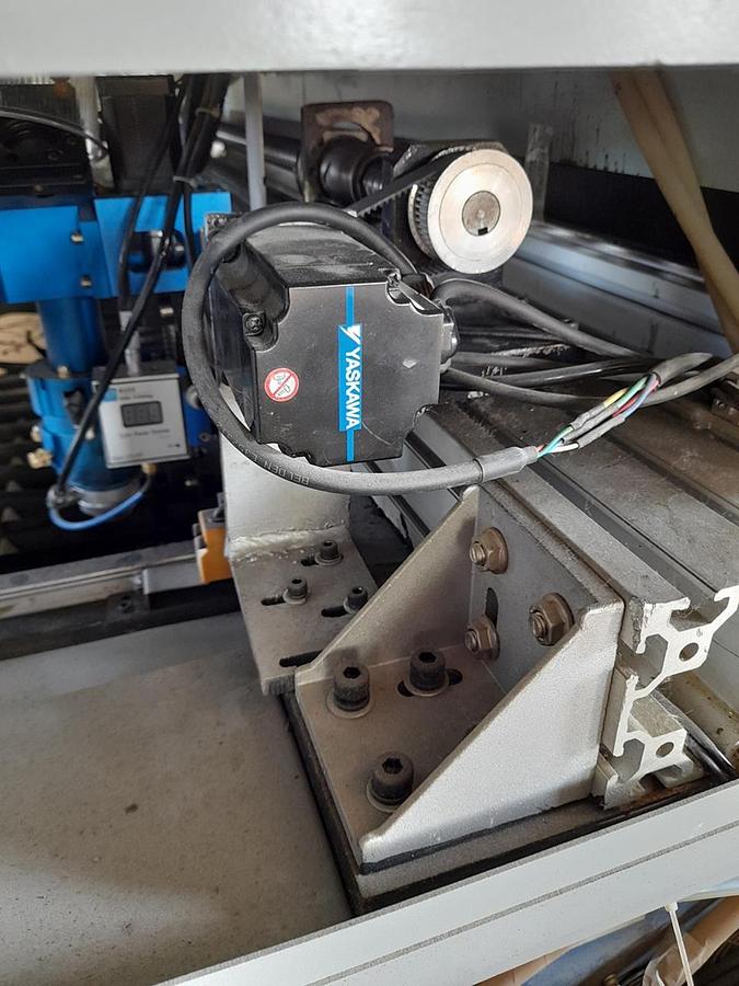 Gebraucht MultiTech 1325-300W