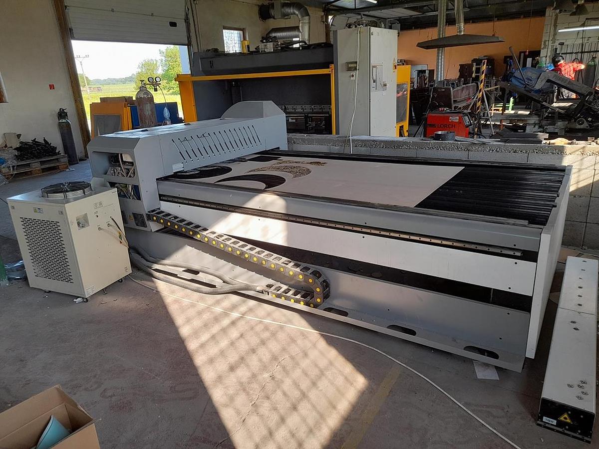 Gebraucht MultiTech 1325-300W