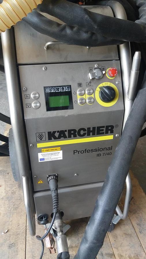 Použitý Kärcher Professional IB 7/40