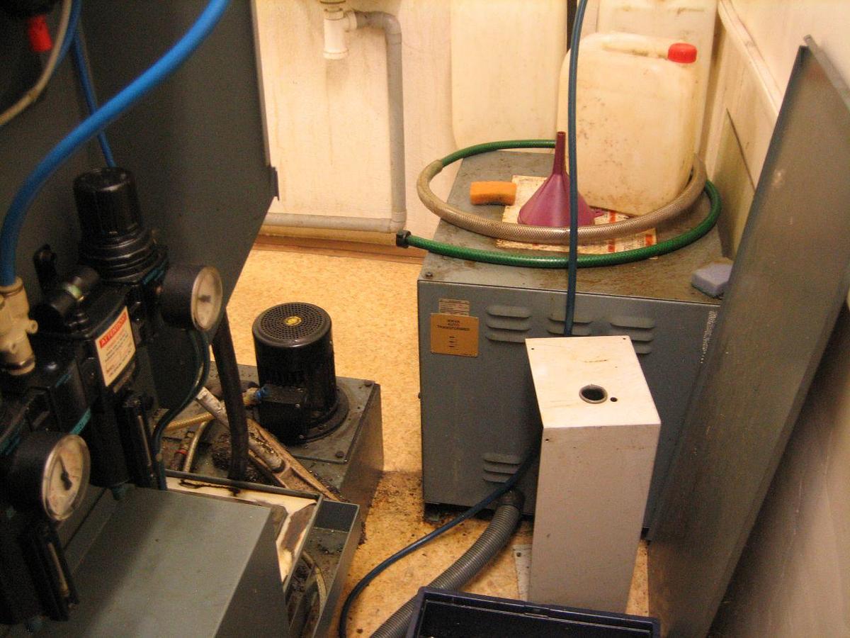 Used CINCINNATI ARROW 500 CNC