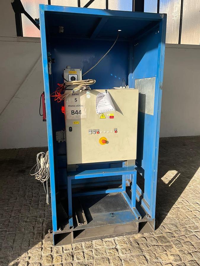 Used Motoman ROBOTEC EA1900