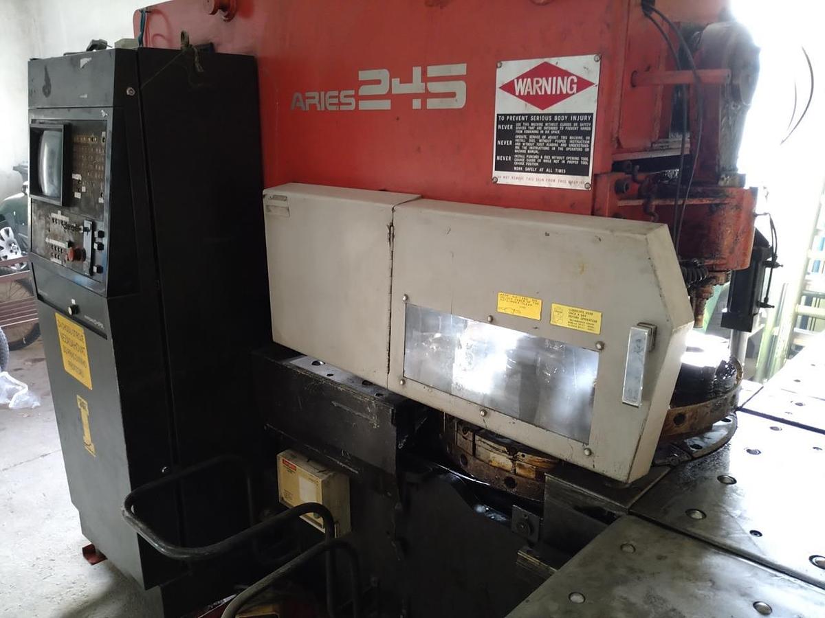 Gebraucht AMADA Aries-245