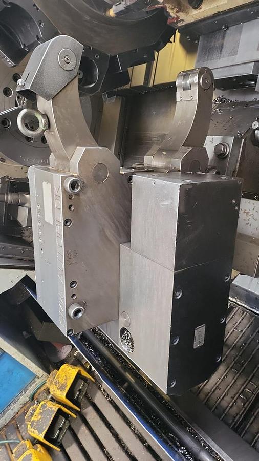 Gebraucht HWACHEON Hi-Tech 700 MC