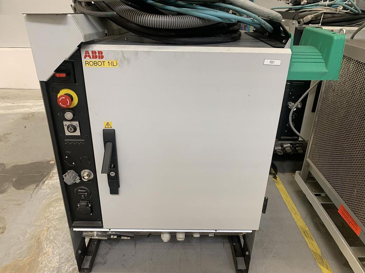 Used ABB IRB 6700