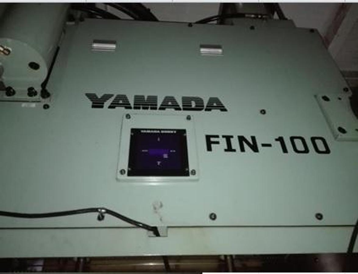 Použitý YAMADA DOBBY FIN-100