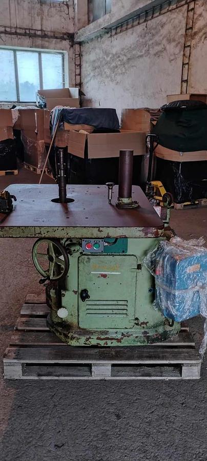 Used TOS Milling machine