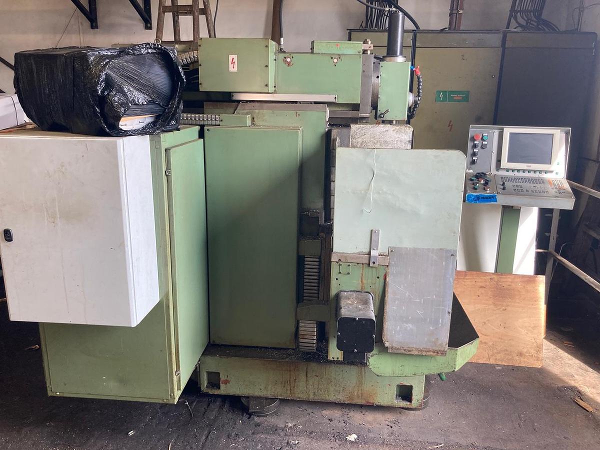 Used TOS FNG 32 CNC