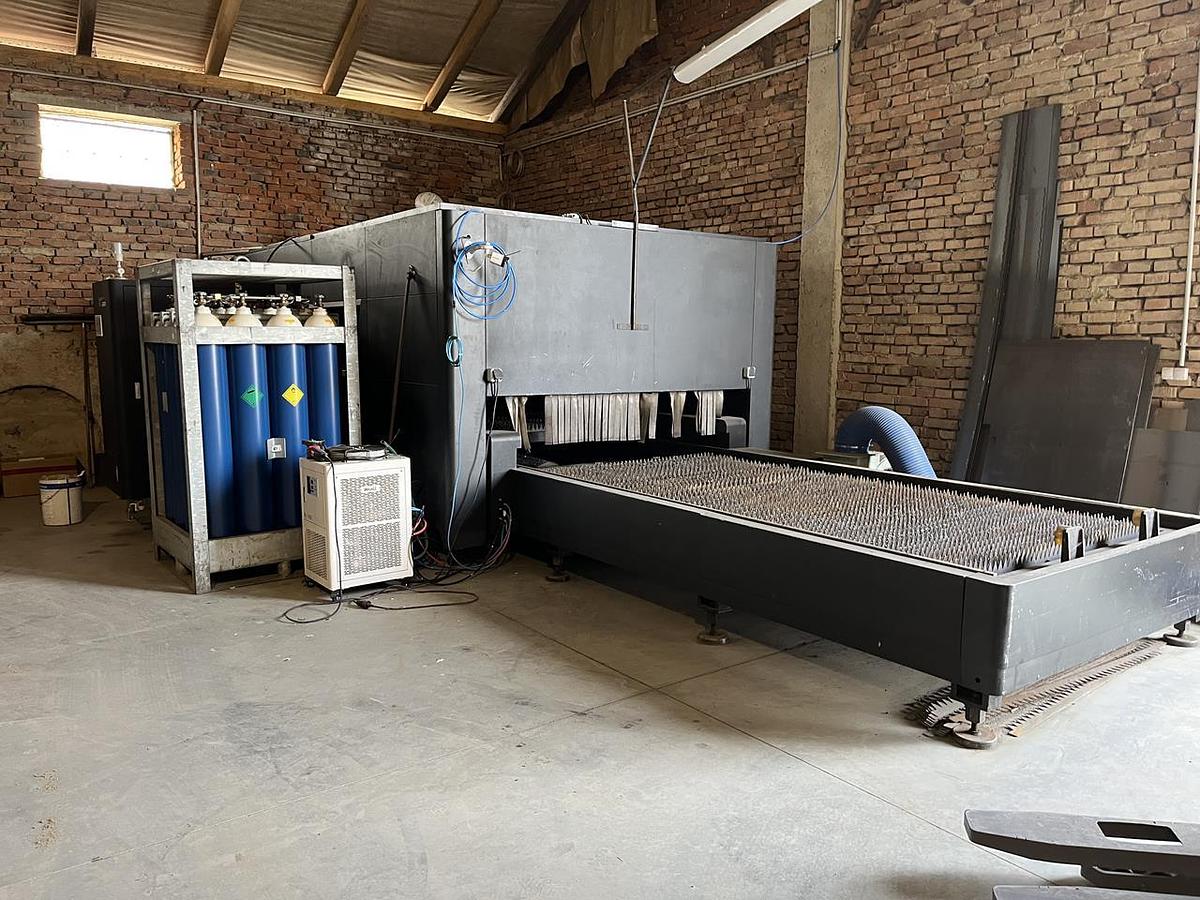Used XT Laser XTC-F1530E