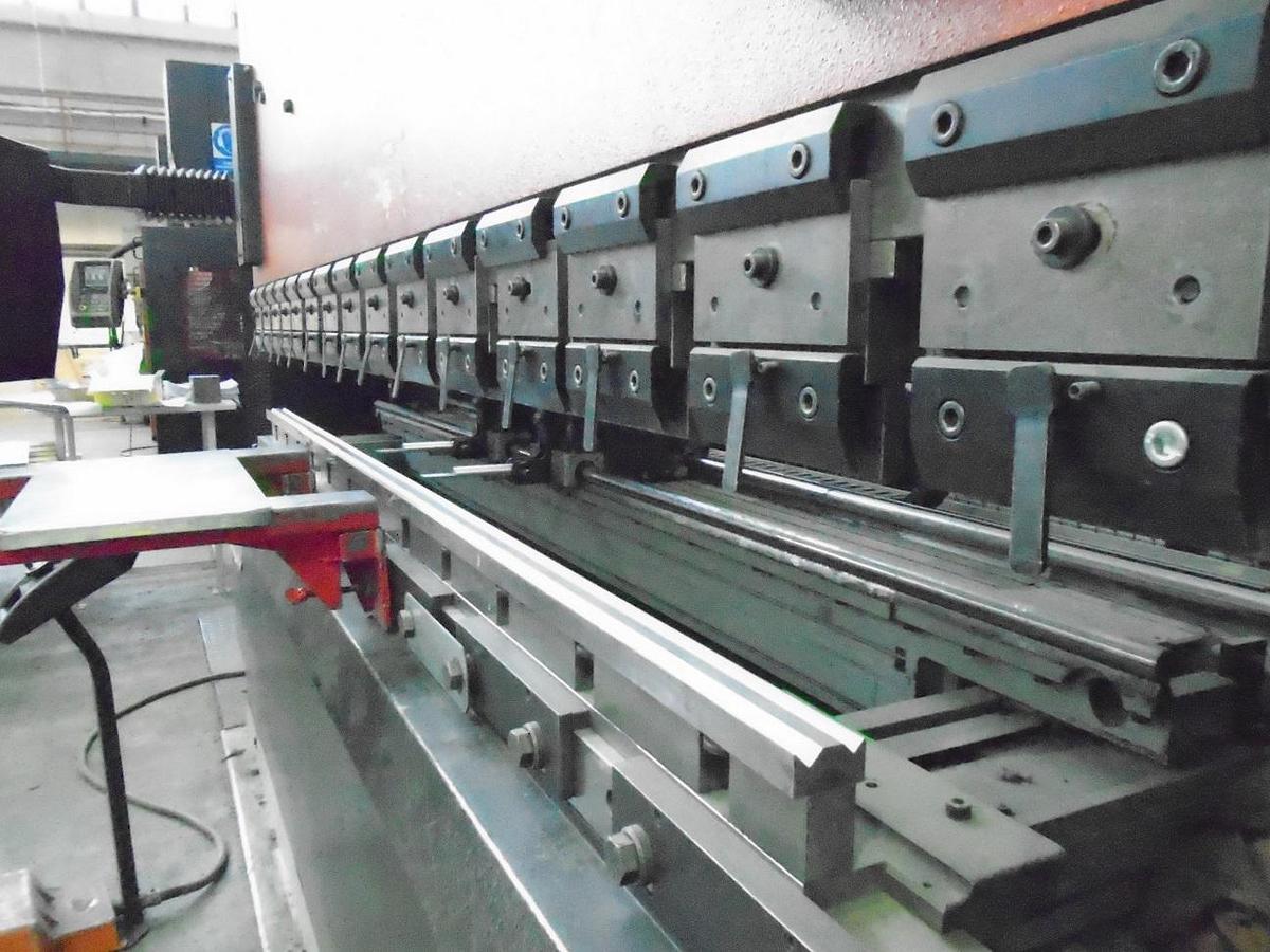 Used AMADA APX 103