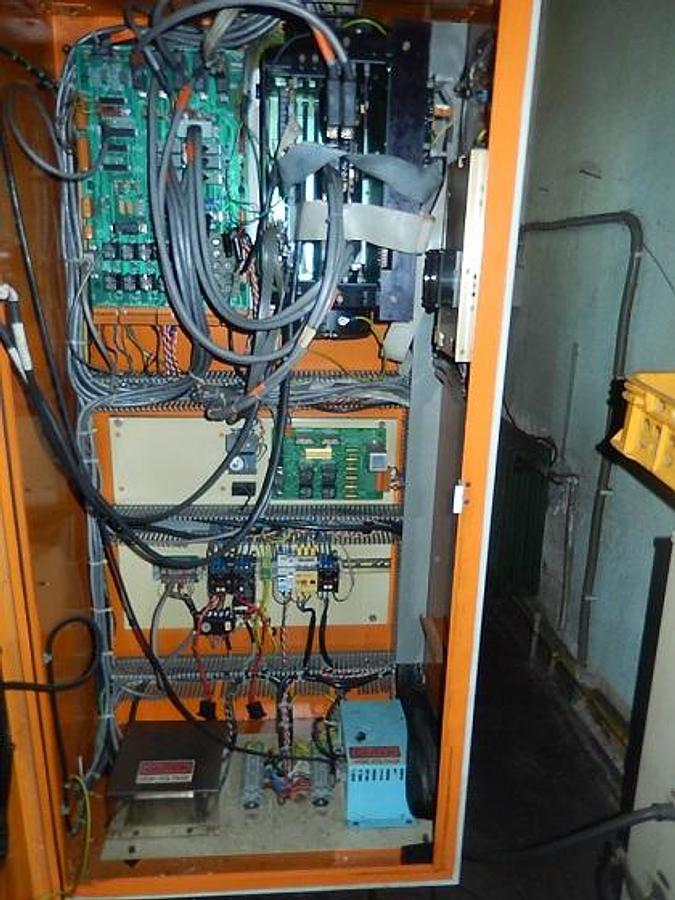 Used HURCO BMC 25