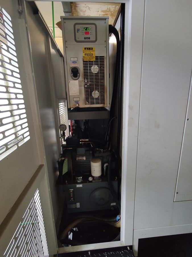Gebraucht YCM NSV156A