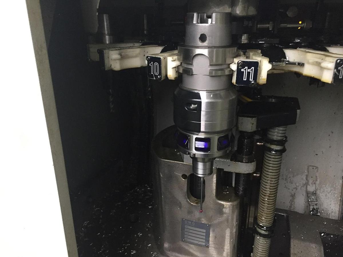 Used DECKEL MAHO DMU 100 monoBLOCK