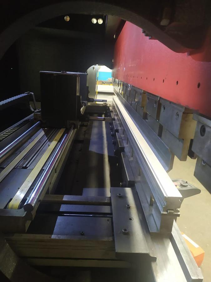 Použitý AMADA APX100 30