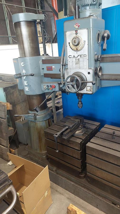 Used CASER F 32