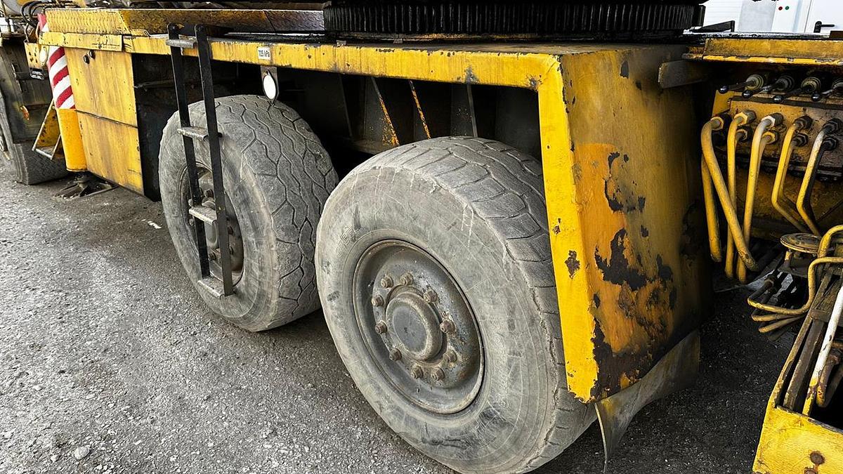 Použitý TATRA 28 T