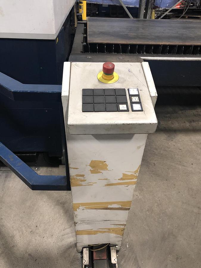 Použitý TRUMPF TruLaser 3030 L49