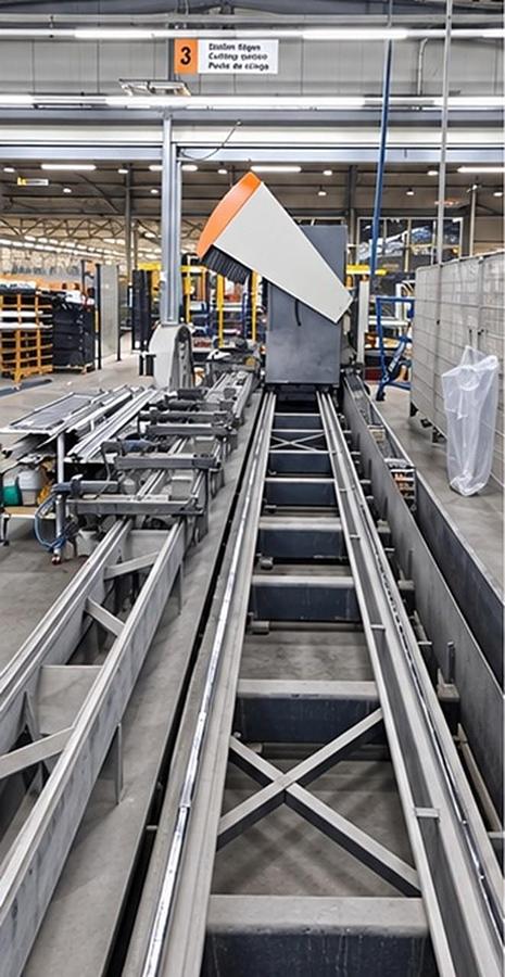 Profilové obráběcí centrum Elumatec SBZ 130