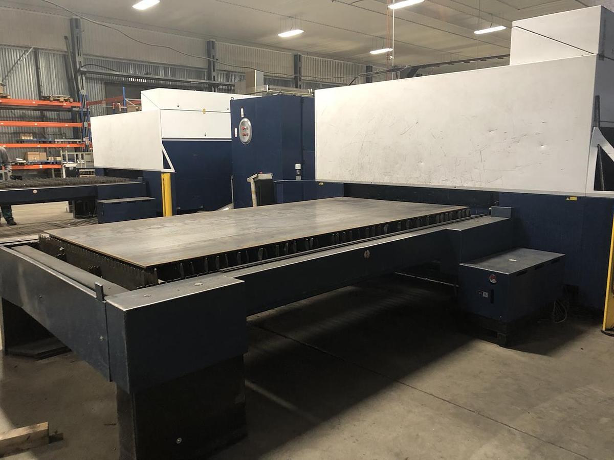 Použitý TRUMPF TruLaser 3030 L49