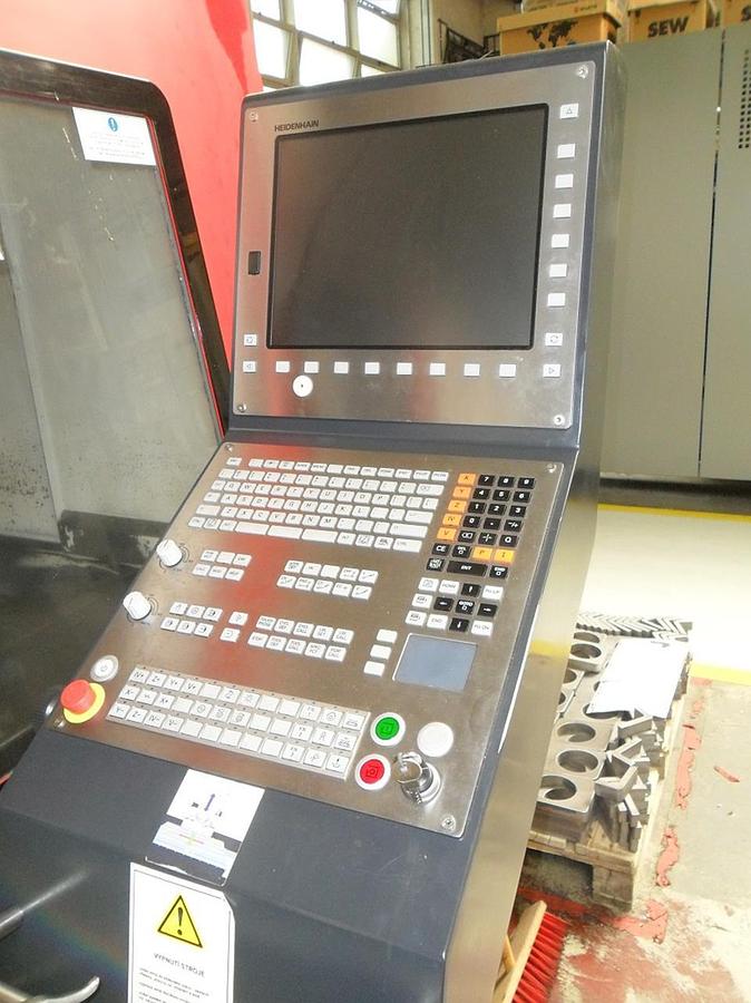 Použitý MAS MCV 1270 R
