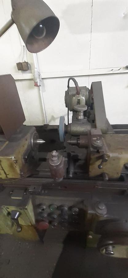Cylindrical Grinding Machine TOS BUA 18 A