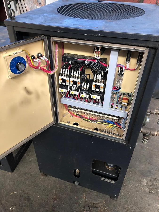 Used MAZAK VARIAXIS 500-5X