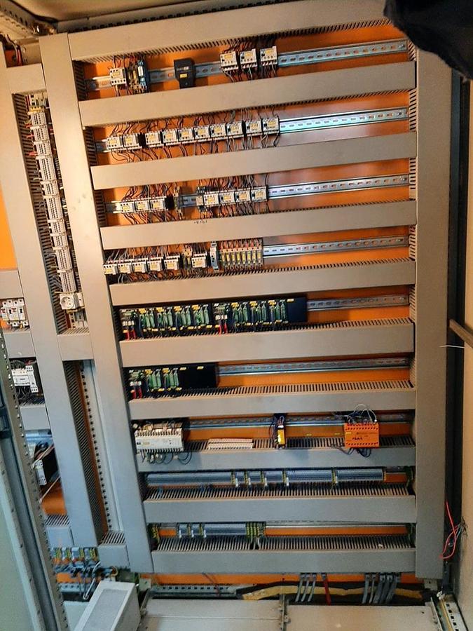 Used Dieffenbacher PHP 1000