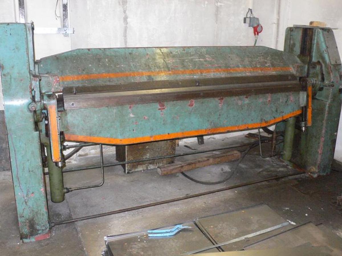 Used Hydraulic Folding Machine XONM 2000/2